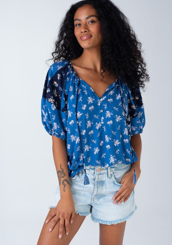 Floral Balloon Sleeve Tassel Tie Neck Blouse